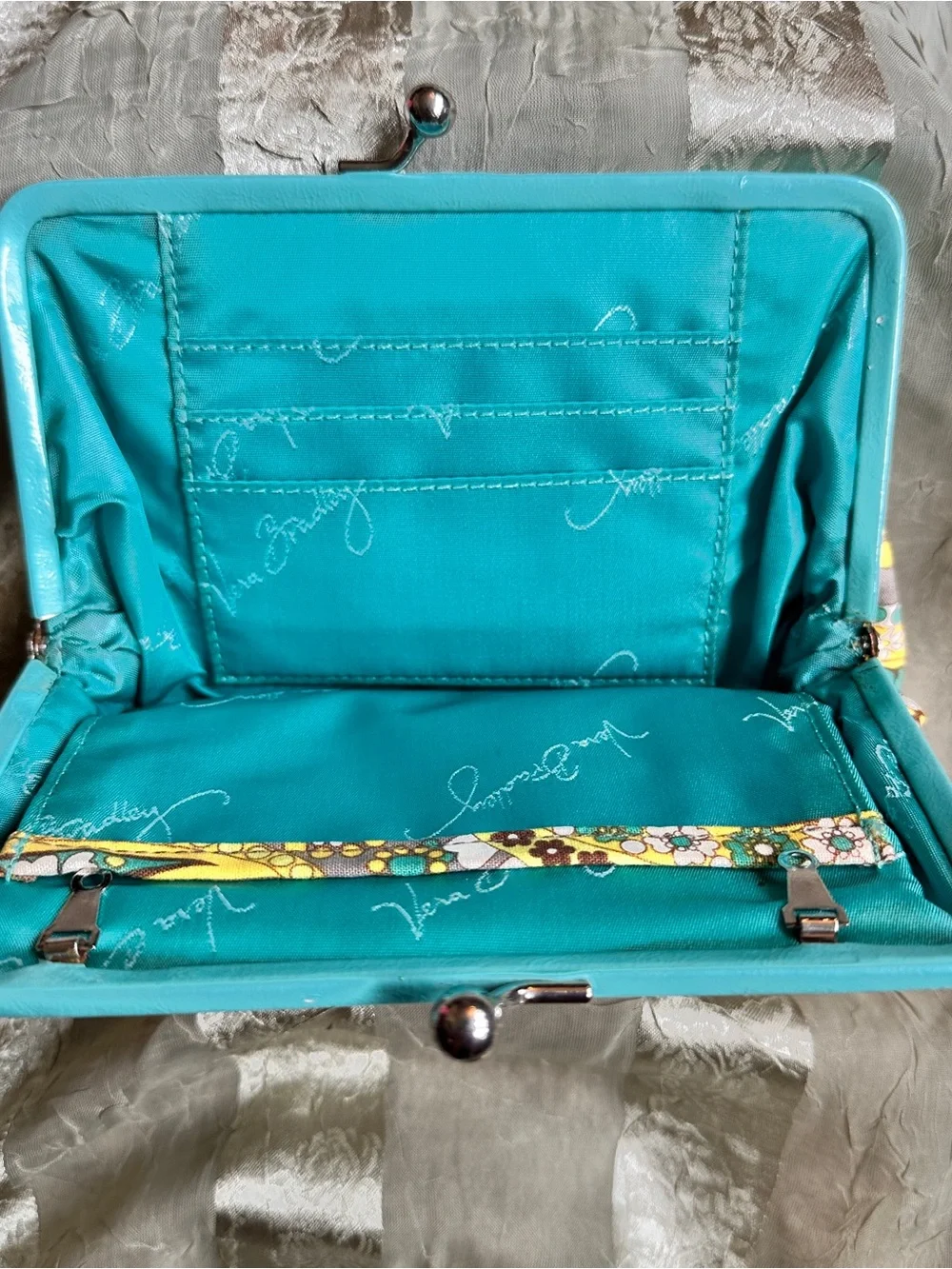 Vera Bradley stylish floral